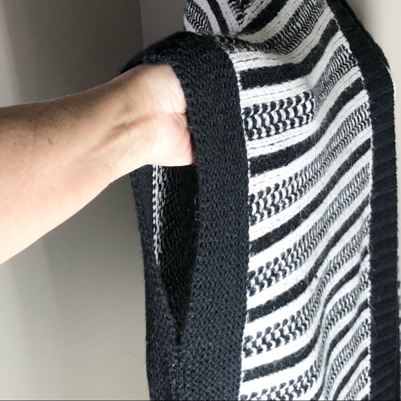 Gap Women’s Alpaca Blend Open Cardigan - Picture 7 of 13